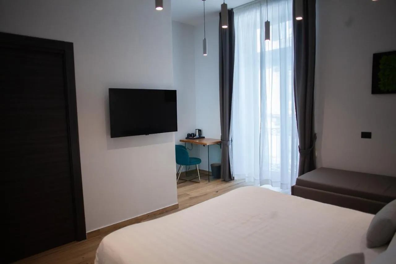 4Heavens_Naples Hotel Naples